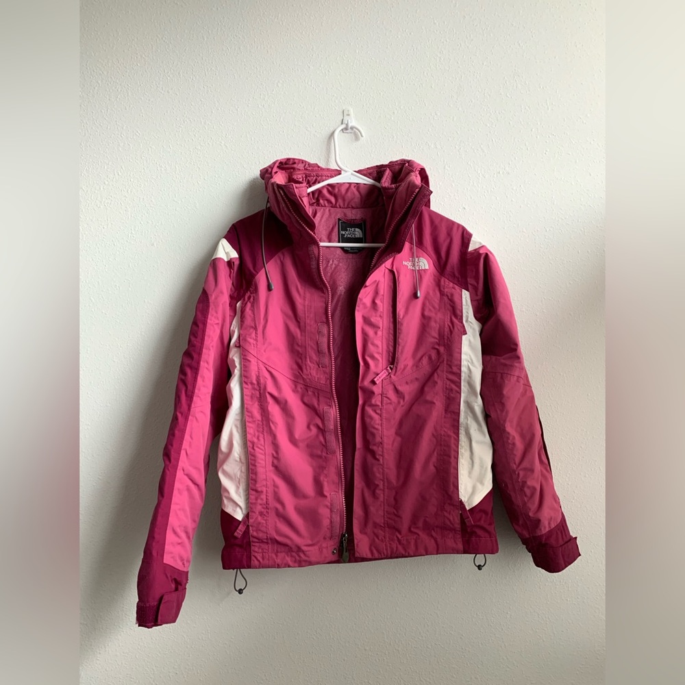 The North Face women’s pink jacket